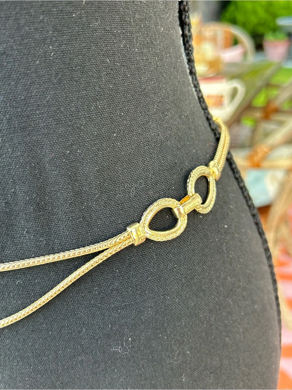 Vintage Dana Buchman gold tone chain belt